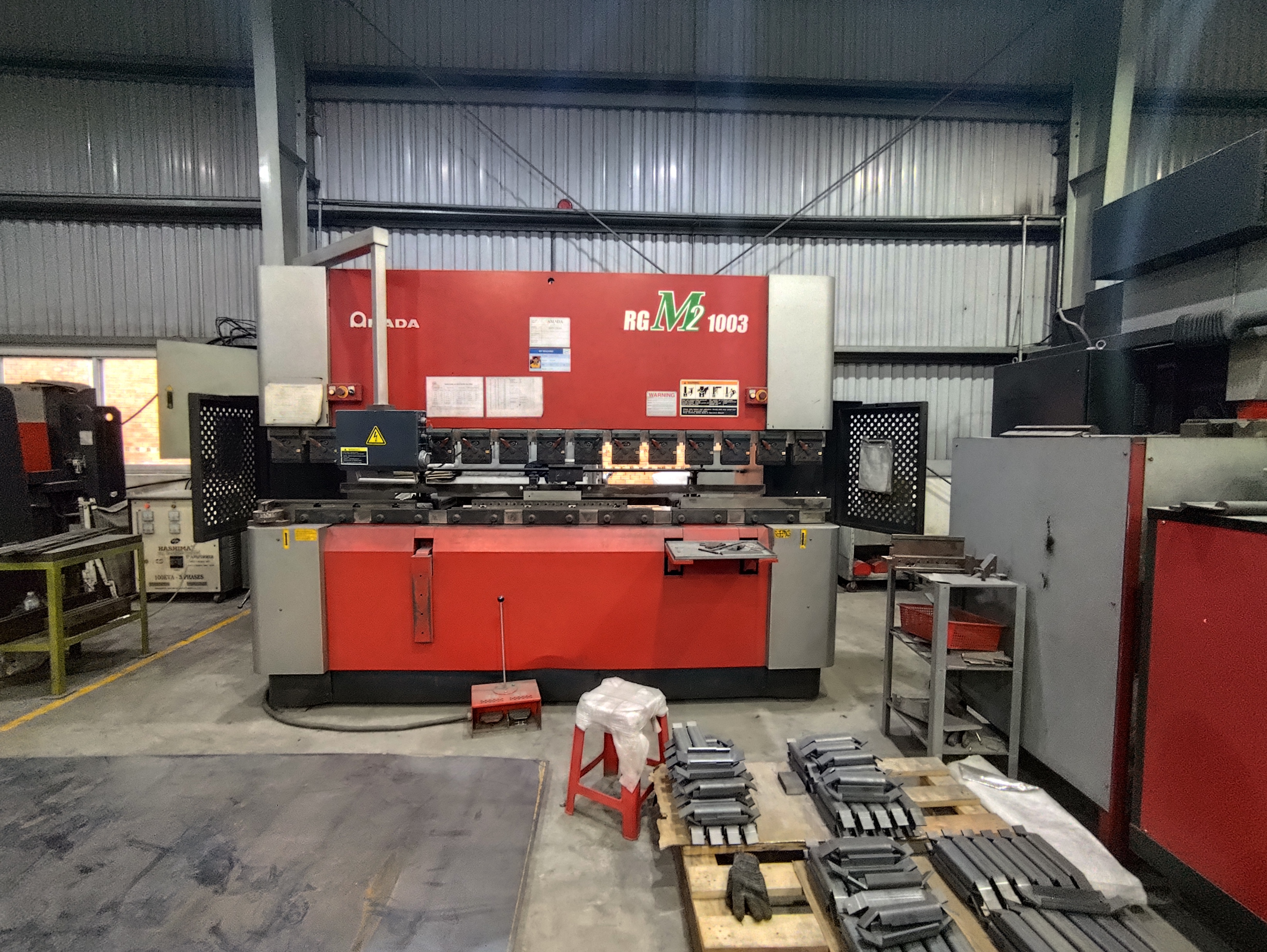 Bending machine.jpg